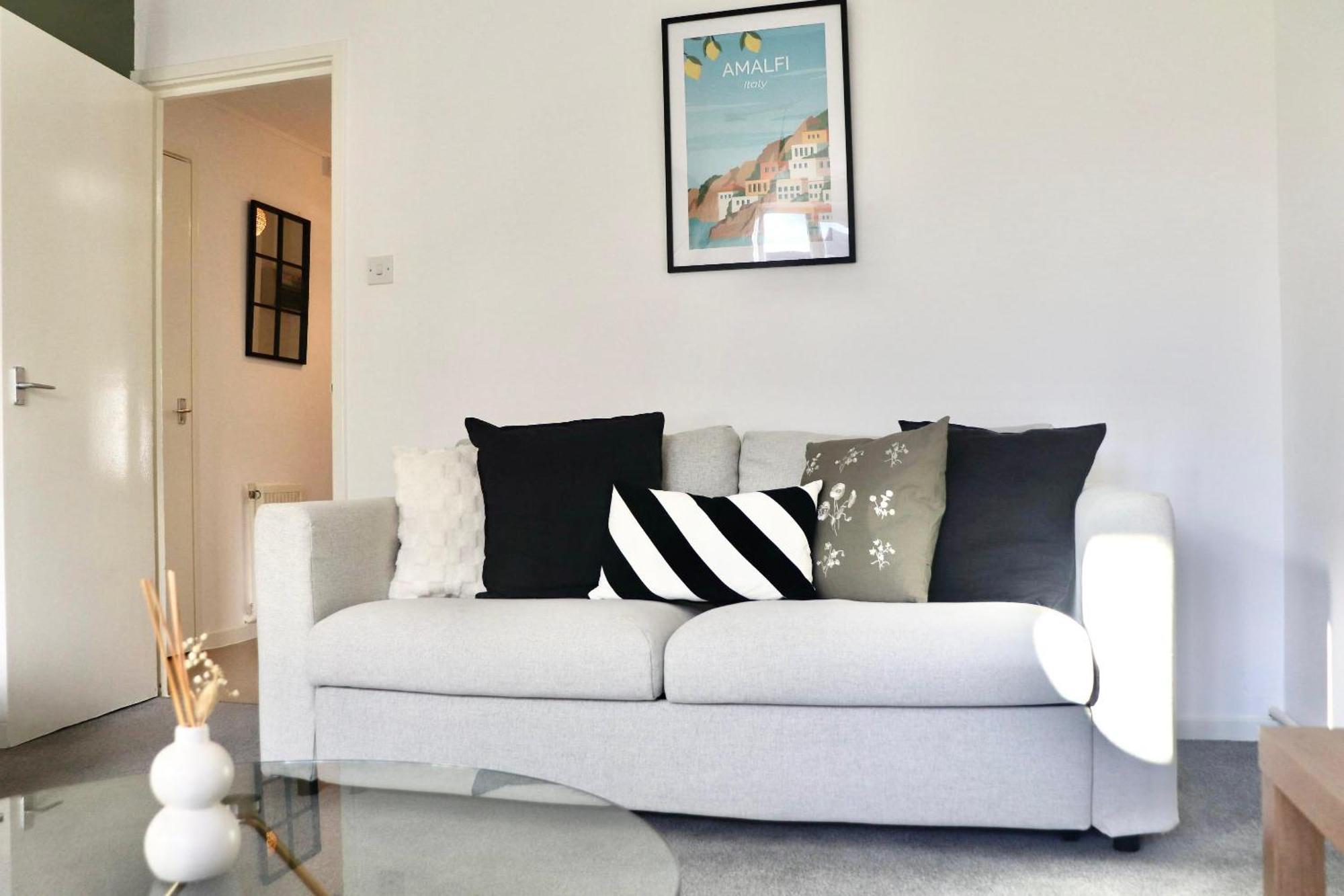 Stunning Apartment, Sleeps 4, Central London, 1 Bedroom, Zone 1, Kennington - Open For Business Stays, Long Stays And Families Relocating Esterno foto
